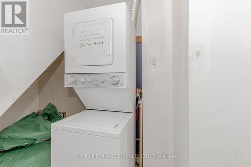 4544 Penhallow Rd, Mississauga, ON - Indoor Photo Showing Laundry Room