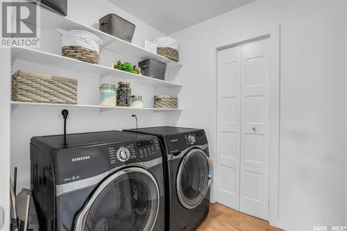 1670 Bader Crescent, Saskatoon, SK - Indoor Photo Showing Laundry Room
