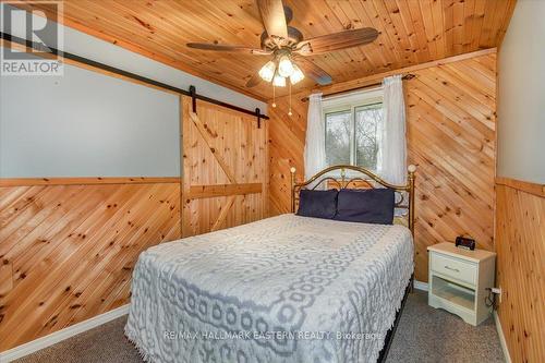 117 Kenedon Drive, Kawartha Lakes, ON - Indoor Photo Showing Bedroom