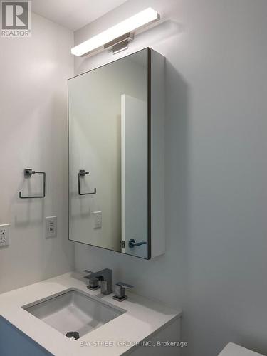#3604 -20 Lombard St, Toronto, ON - Indoor Photo Showing Bathroom