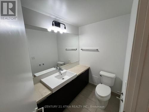 302 - 478 King Street W, Toronto, ON - Indoor Photo Showing Bathroom