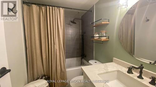 #1504 -250 Queens Quay W, Toronto, ON - Indoor Photo Showing Bathroom