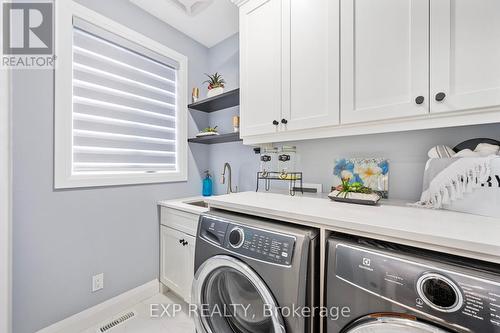 81 Woodland Cres, Tillsonburg, ON - Indoor Photo Showing Laundry Room