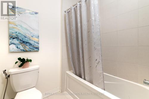 11 Stauffer Rd, Brantford, ON - Indoor Photo Showing Bathroom