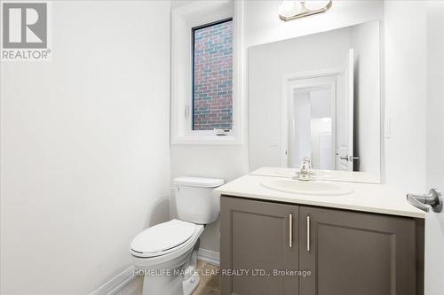 827 Sobeski Ave, Woodstock, ON - Indoor Photo Showing Bathroom