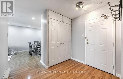 #1003 -95 Base Line Rd W, London, ON - Indoor Photo Showing Other Room