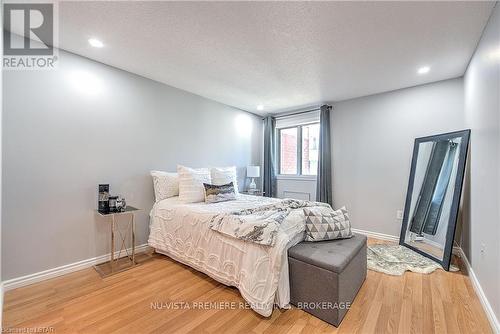 #1003 -95 Base Line Rd W, London, ON - Indoor Photo Showing Bedroom