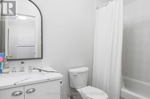 523 Alma St, Scugog, ON - Indoor Photo Showing Bathroom
