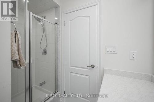 40 Santos Drive, Haldimand, ON - Indoor Photo Showing Bathroom