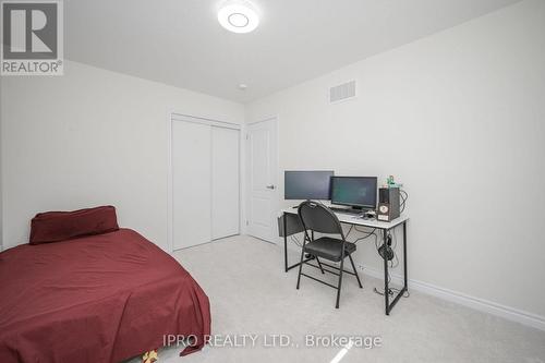 40 Santos Drive, Haldimand, ON - Indoor Photo Showing Bedroom
