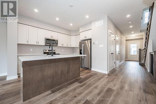 #29 -42 Hedley Lane, Centre Wellington, ON - Indoor Photo Showing Kitchen With Upgraded Kitchen