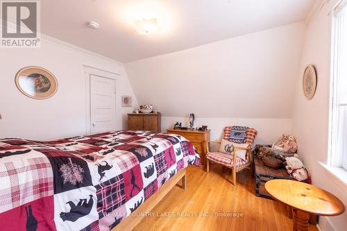 151 King St, Kawartha Lakes, ON - Indoor Photo Showing Bedroom