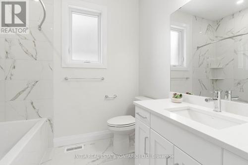 184 Sandpiper Drive, Sarnia, ON - Indoor Photo Showing Bathroom