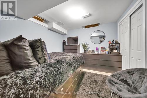 44 Primrose Cres, Brampton, ON - Indoor Photo Showing Bedroom