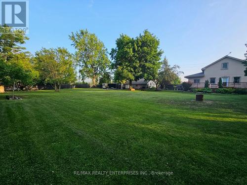 11011 Guelph Line, Milton (Campbellville), ON - Outdoor