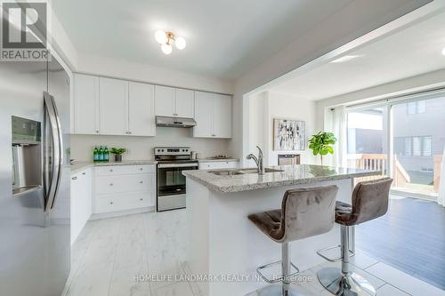 29 Del Grappa St, Caledon, ON - Indoor Photo Showing Kitchen With Upgraded Kitchen