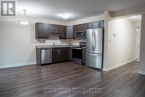 38 Damude Ave, Thorold, ON - Indoor Photo Showing Kitchen