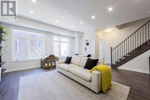 #12 -66 Long Branch Ave, Toronto, ON - Indoor Photo Showing Living Room