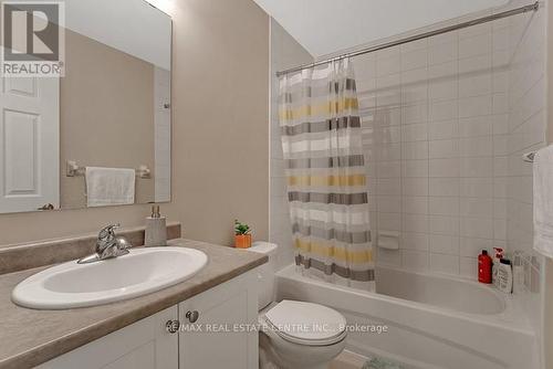 204 - 50 Sky Harbour Drive, Brampton, ON - Indoor Photo Showing Bathroom