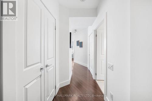 #2404 -15 Windermere Ave, Toronto, ON - Indoor Photo Showing Laundry Room
