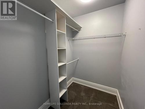 #112 -273 South Park Rd, Markham, ON - Indoor With Storage