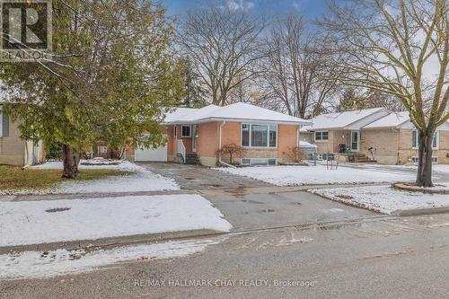 24 Marion Cres, Barrie, ON - Outdoor
