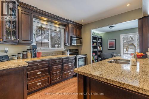24 Marion Cres, Barrie, ON - Indoor Photo Showing Kitchen With Double Sink
