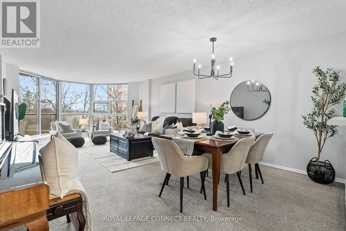 #516 -20 Dean Park Rd, Toronto, ON - Indoor Photo Showing Dining Room