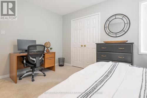 1762 White Cedar Dr, Pickering, ON - Indoor Photo Showing Bedroom