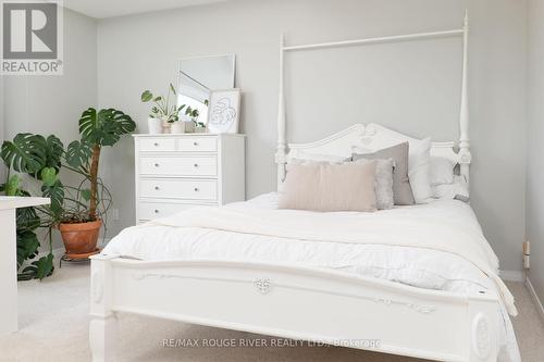 1762 White Cedar Dr, Pickering, ON - Indoor Photo Showing Bedroom