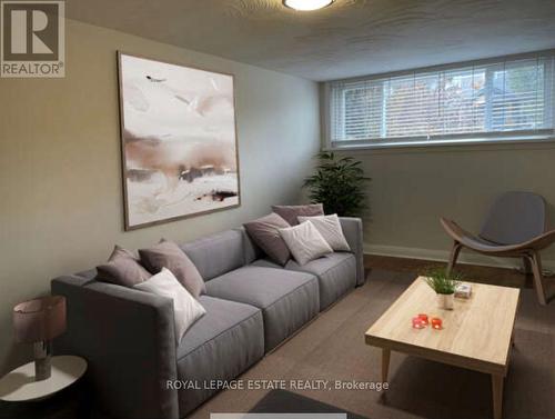 #Lower -119 Queensbury Ave, Toronto, ON - Indoor Photo Showing Living Room