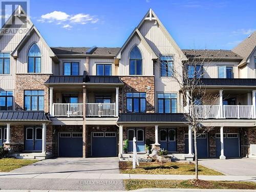 112 Alvin Pegg Dr, East Gwillimbury, ON - Outdoor With Balcony With Facade