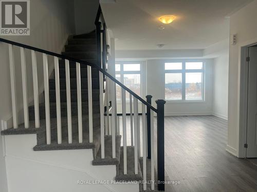 5502 Main St, Whitchurch-Stouffville, ON - Indoor Photo Showing Other Room