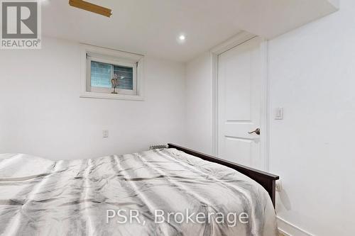 370 Amelia Street, Newmarket, ON - Indoor Photo Showing Bedroom