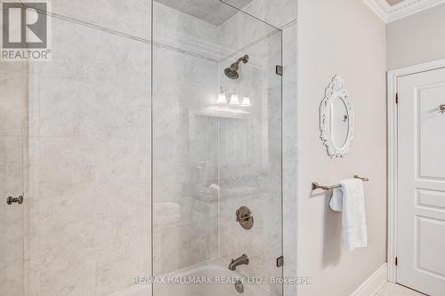 197 Siderno Crescent, Vaughan, ON - Indoor Photo Showing Bathroom