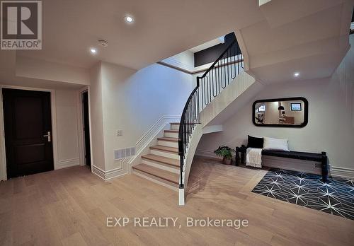 91 Bedford Rd, Toronto, ON - Indoor Photo Showing Other Room