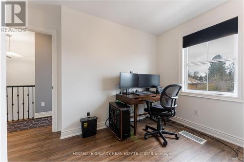 #209 -17 Baldwin St N, Whitby, ON - Indoor Photo Showing Office
