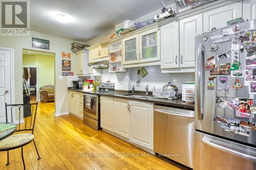218 Broadview Ave, Toronto, ON - Indoor Photo Showing Kitchen
