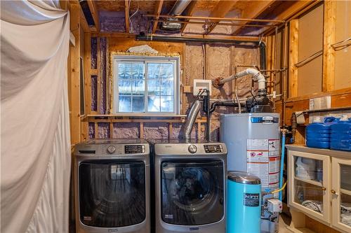 769 Kings Row, Dunnville, ON - Indoor Photo Showing Laundry Room