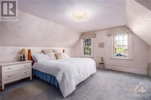 19013 County Road 22 Road, Maxville, ON - Indoor Photo Showing Bedroom