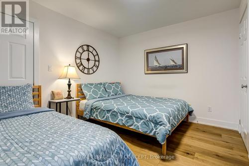 202 Mckee Ave, Toronto, ON - Indoor Photo Showing Bedroom