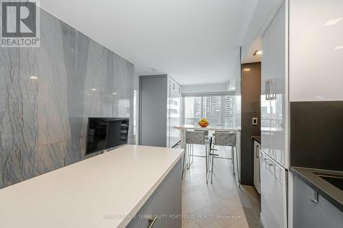 #1205 -100 Harbour St, Toronto, ON - Indoor Photo Showing Kitchen