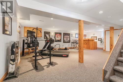 912 Sloan Circle Dr, Innisfil, ON - Indoor Photo Showing Other Room