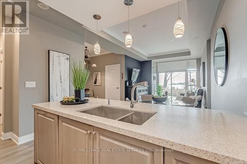 #129 -3500 Lakeshore Rd W, Oakville, ON - Indoor Photo Showing Kitchen With Double Sink