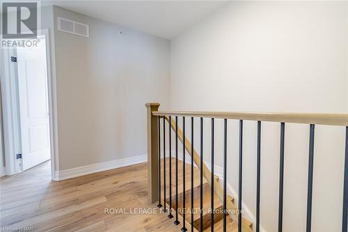 #18 -121A Moffatt St, St. Catharines, ON - Indoor Photo Showing Other Room