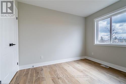 #18 -121A Moffatt St, St. Catharines, ON - Indoor Photo Showing Other Room
