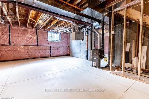 21 - 121A Moffatt Street, St. Catharines, ON - Indoor Photo Showing Basement