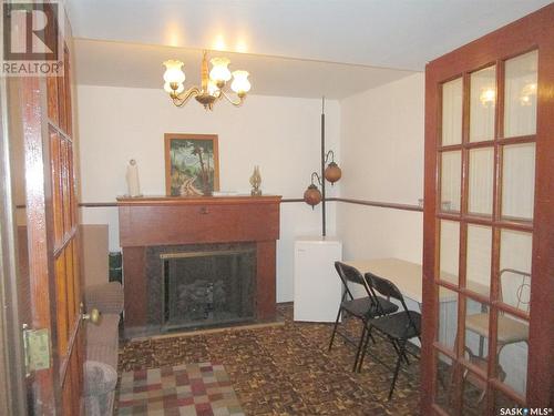 529 6Th Avenue E, Assiniboia, SK - Indoor With Fireplace