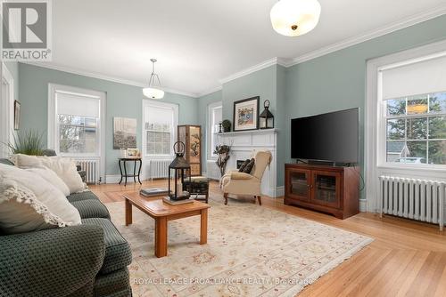 339 Main Street E, Prince Edward County, ON - Indoor Photo Showing Living Room