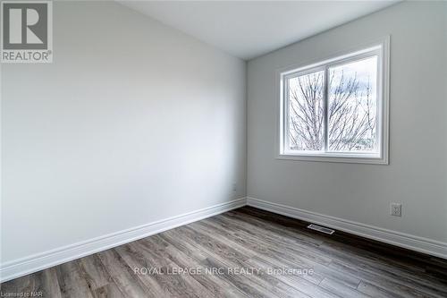 #17 -121A Moffatt St, St. Catharines, ON - Indoor Photo Showing Other Room